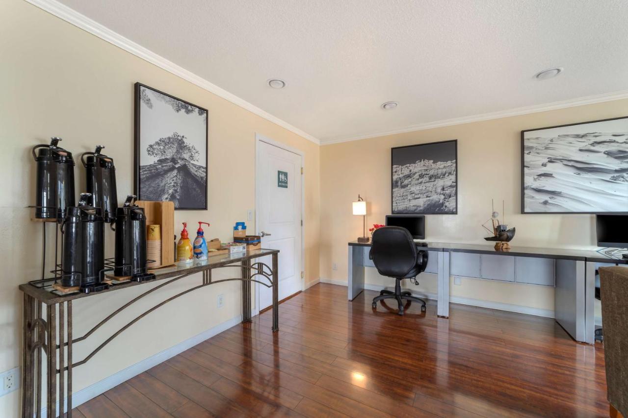 Best Western Plus Northwoods Inn Crescent City Zewnętrze zdjęcie